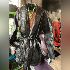 New boutique all leather tie front jacket size med.
